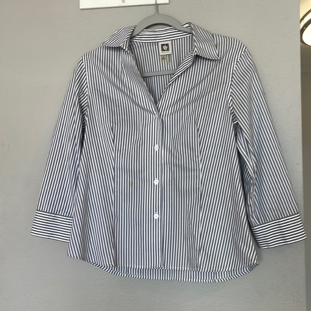 Anne Klein striped button down blouse